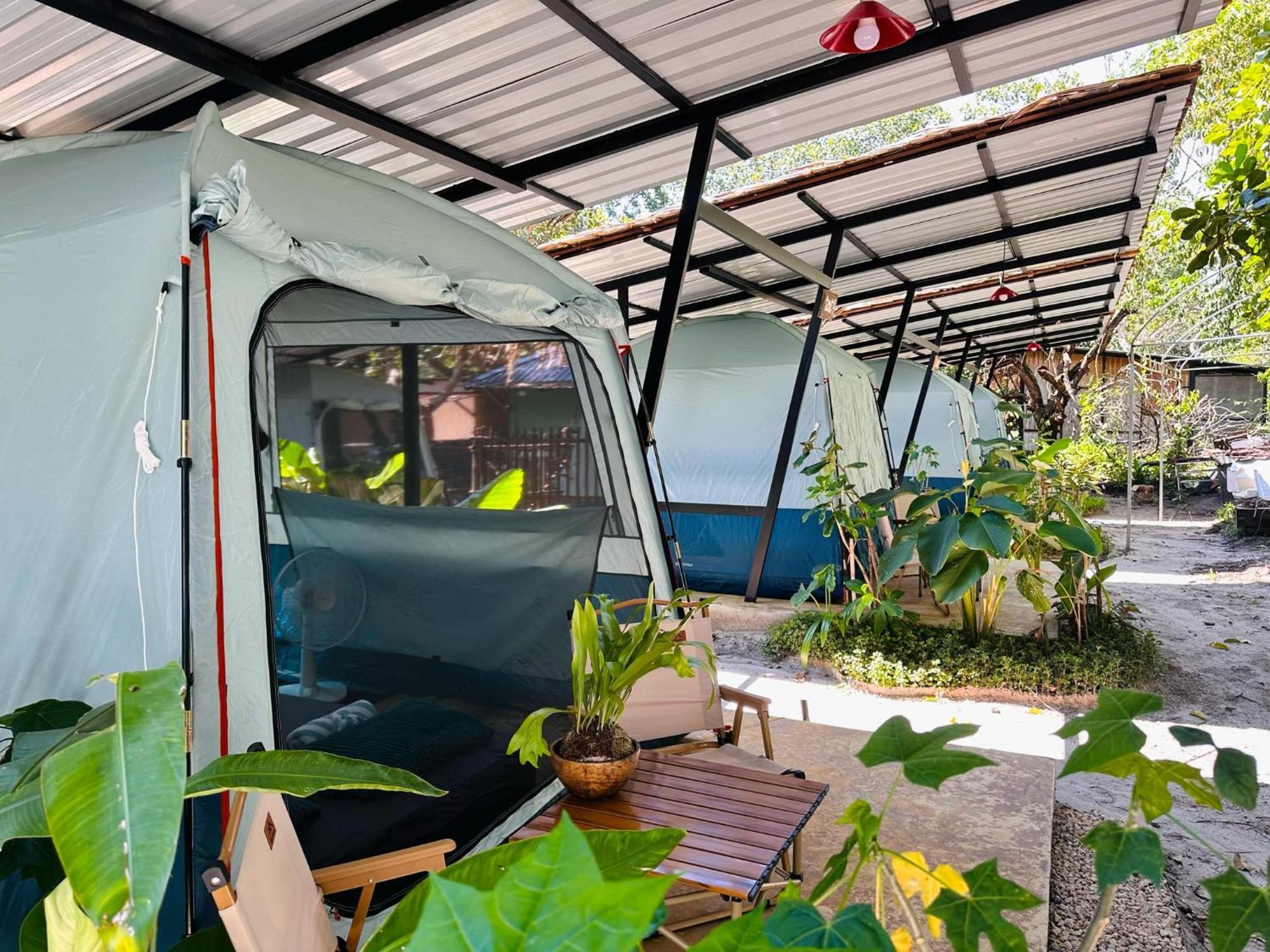Tropical Hostel Koh Phayam Exterior foto